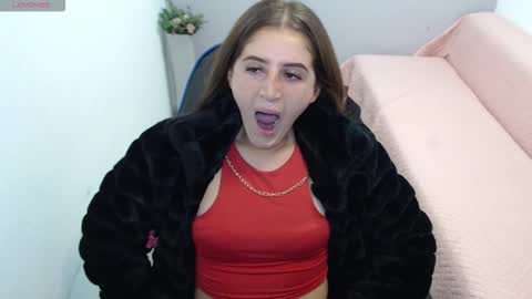 Mia online show from 12.19.25