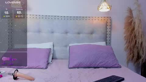 MIA help me get to 25 hands up online show from 03.03.26