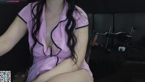 Golden ones online show from 11.21.25