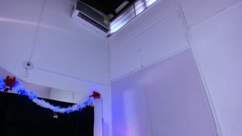 MIA online show from 12.12.24