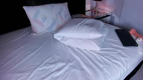 MIA online show from 03.07.25