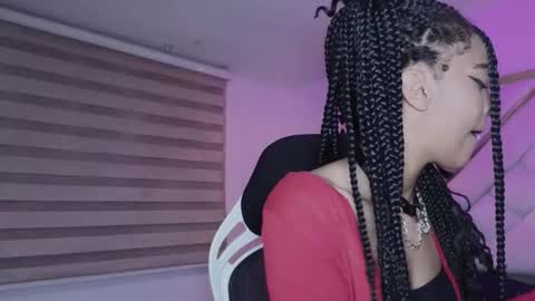 Mia online show from 03.20.26