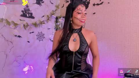 Mia online show from 10.30.25