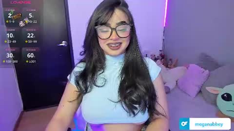 Mia J Abbey online show from 07.06.26
