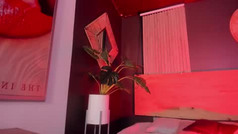 Val  online show from 11.07.25