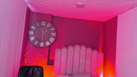 Val  online show from 02.17.26