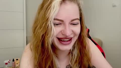 Mia online show from 07.25.26