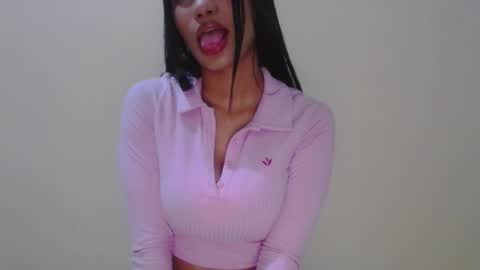 mia_kleim1 online show from 01.11.26