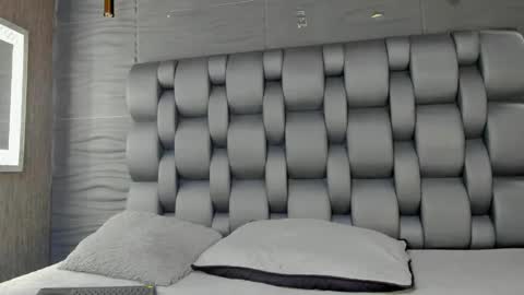 mia_kleim1 online show from 02.05.26