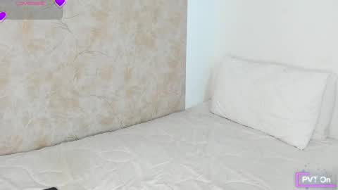 Snapshot of mia_lehn chatting on 03.07.25 MIA online show from 03.07.25