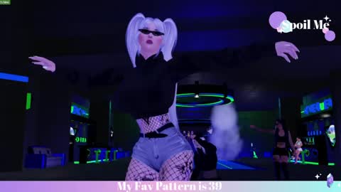 Snapshot of mia_lilah chatting on 04.16.26 Mia online show from 04.16.26