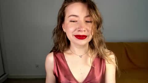 Snapshot of mia_luxx92 chatting on 05.31.26 Mia online show from 05.31.26