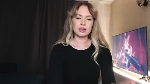 Mia online show from 07.07.26