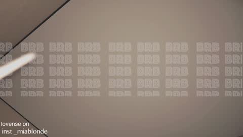 Snapshot of mia_milagros chatting on 12.27.24 mia_milagros online show from 12.27.24