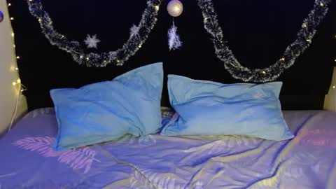 Mia  online show from 12.13.24