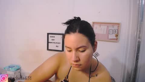 mia reys online show from 09.29.25