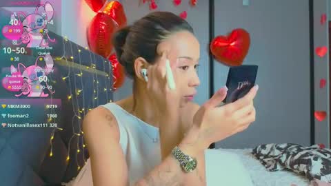 Mia online show from 02.15.25