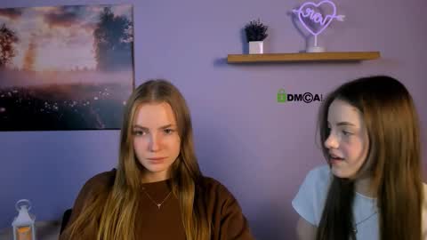 mia_starrr_ online show from 11.11.25