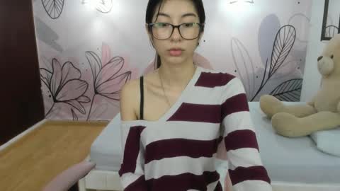 Mia Vanucci online show from 01.29.25