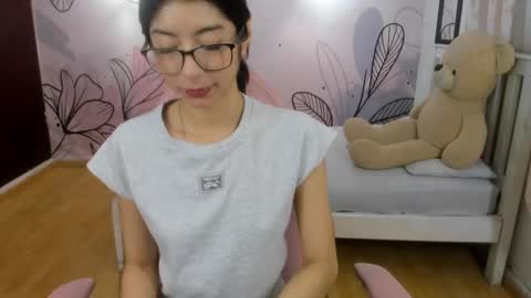 Mia Vanucci online show from 02.02.25