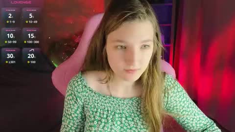 Snapshot of mia_weawer chatting on 01.13.26 Mia online show from 01.13.26