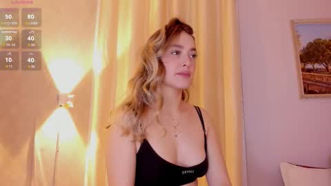 Mia White  online show from 03.28.26