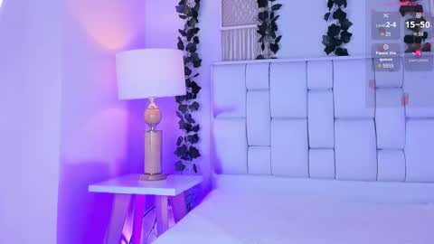 Mia online show from 02.17.26