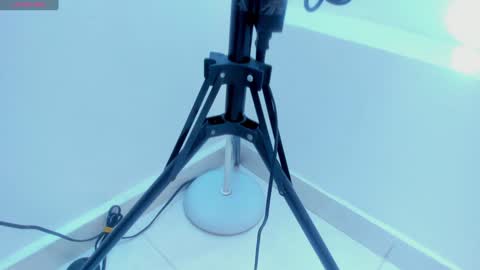 Miaa  online show from 01.17.25