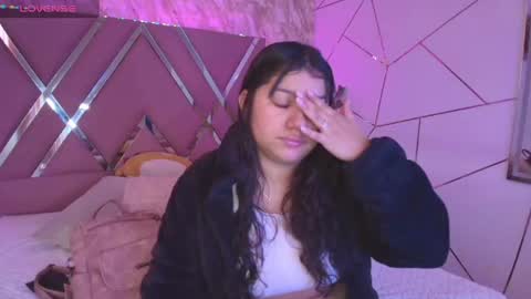 miaa_smiith1 online show from 12.19.24