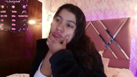 miaa_smiith1 online show from 02.20.25