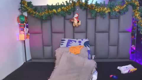 Mia online show from 12.01.25