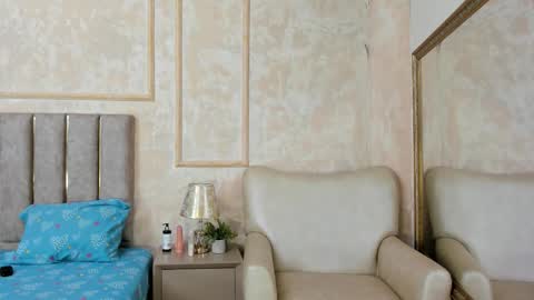 Miaasummer online show from 02.09.26