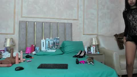 Miaasummer online show from 07.09.26