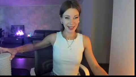 Mia online show from 07.28.26