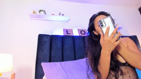 Snapshot of miabrunette23 chatting on 12.29.24 MIA online show from 12.29.24