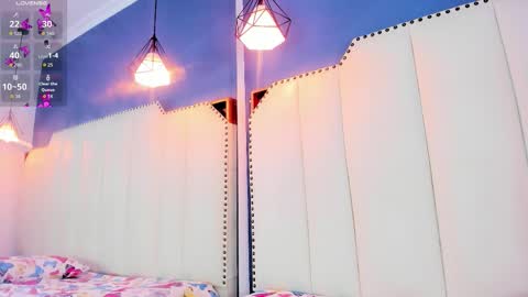 MiaCassel online show from 02.05.26