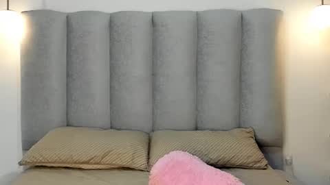 miacleark online show from 02.25.26