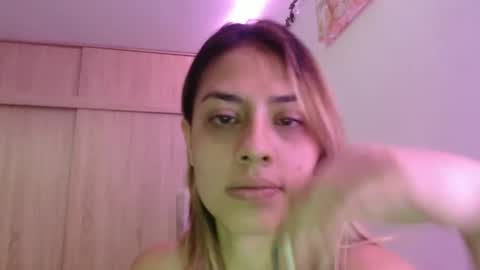 Miia  online show from 01.17.26