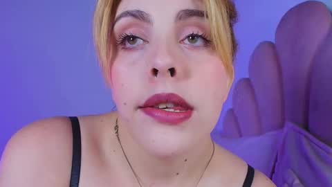 Mary online show from 03.25.26