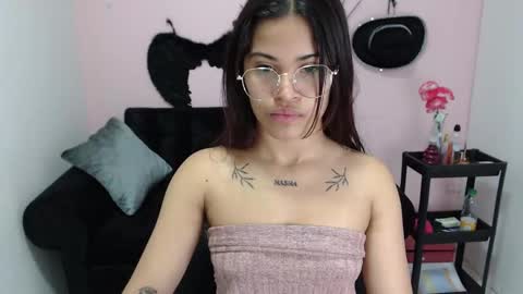 miacumgirl online show from 01.16.26