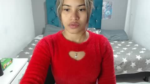 miacumgirl online show from 04.15.26