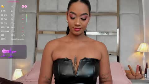 Call me Mia online show from 09.25.25