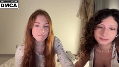 Mia online show from 12.16.25