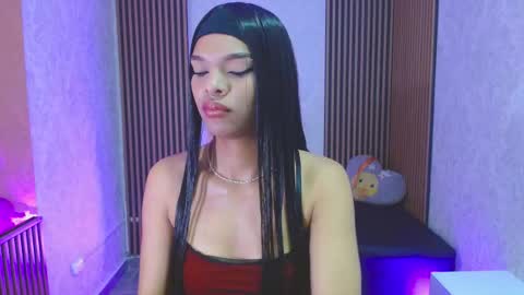 Mia online show from 11.04.25