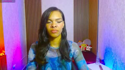 Mia online show from 11.16.25