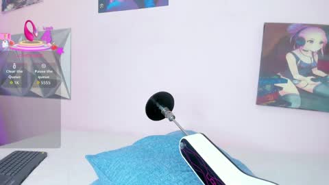 Snapshot of miagold_ chatting on 05.13.26 miagold_ online show from 05.13.26