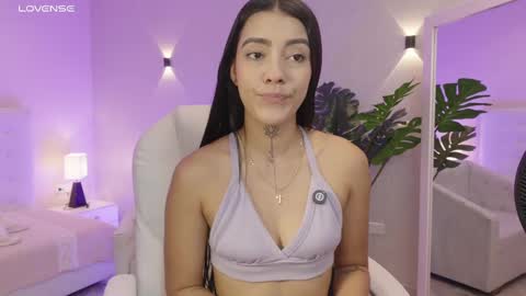 Mia Gomez online show from 09.17.25