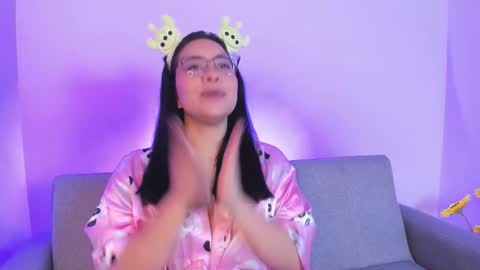 miah new independent model acount online show from 12.05.25