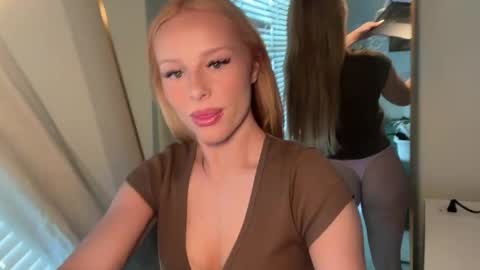 Mia Harper online show from 06.04.26