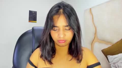 Snapshot of miahsex69 chatting on 11.14.25 miahsex69 online show from 11.14.25